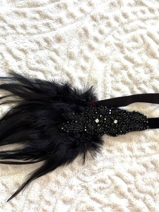 Accessories - Beaded Feather Headband - Black hand made